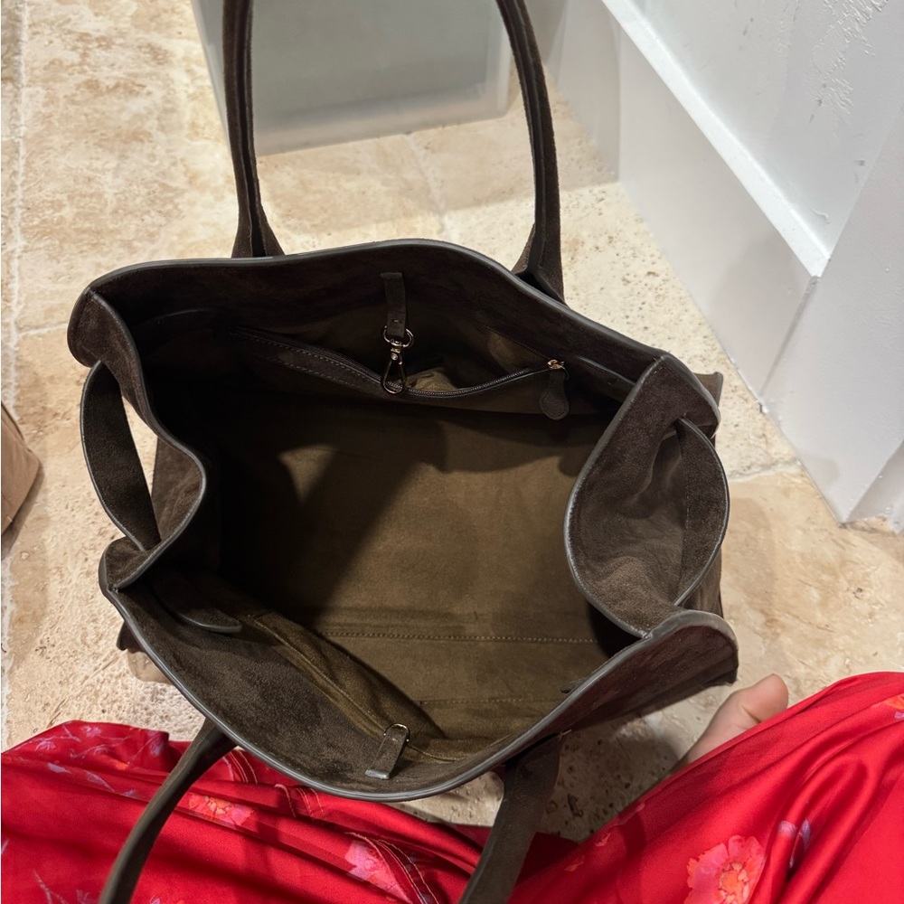 OAK + FORT Suede Tote Bag - Picture 9 of 9
